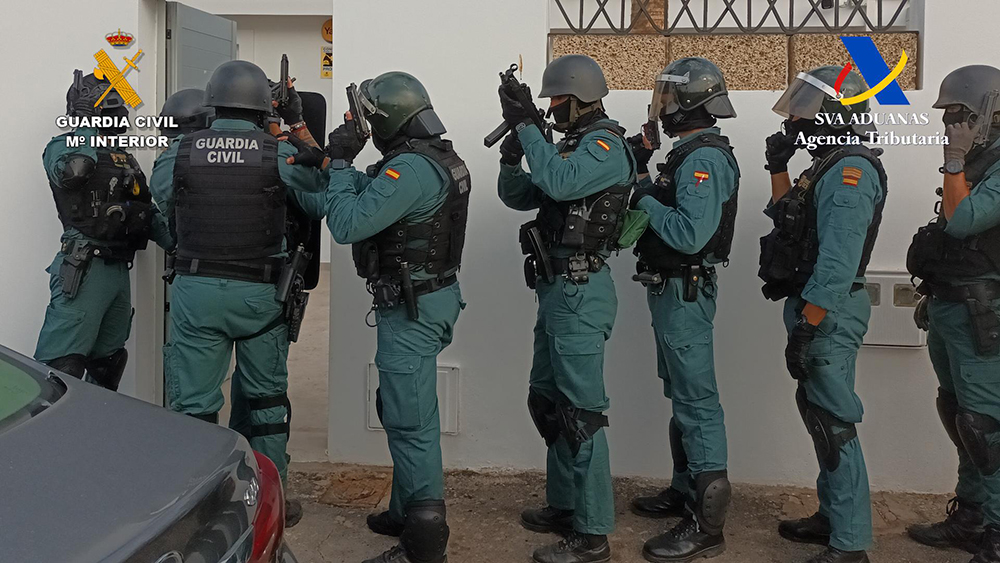 GUARDIA CIVIL BLANQUEO TENERIFE 15 AGOSTO 22