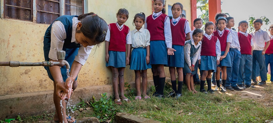 INFANCIA NIÑOS LAVARSE LAS MANOS CORONAVIRUS 01