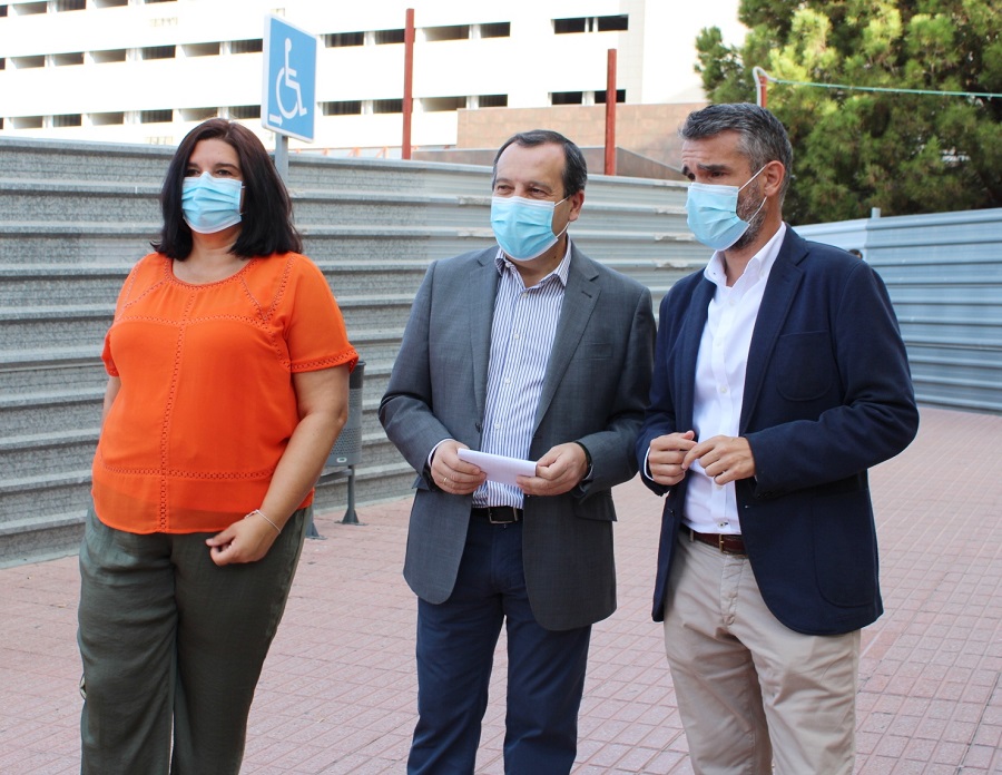 JOSÉ LUIS RUIZ ESPEJO JOSÉ BERNAL BLANCA FERNANDEZ PSOE HOSPITAL 13 OCTUBRE 20 1