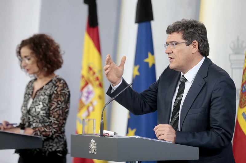 MARÍA JESÚS MONTERO JOSÉ LJUIS ESCRIVÁ