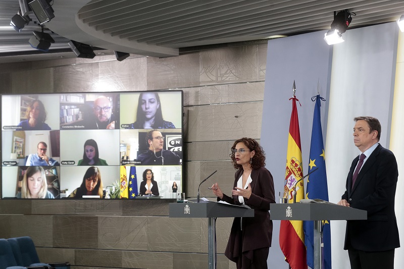 MARÍA JESÚS MONTERO LUIS PLANAS 07 ABRIL 20 3