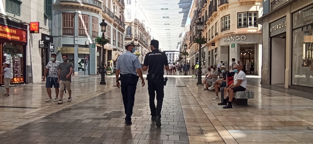 PATRULLA CONJUNTA POLICÍA MÁLAGA 0 AGOSTO 21