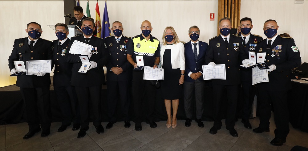 polis