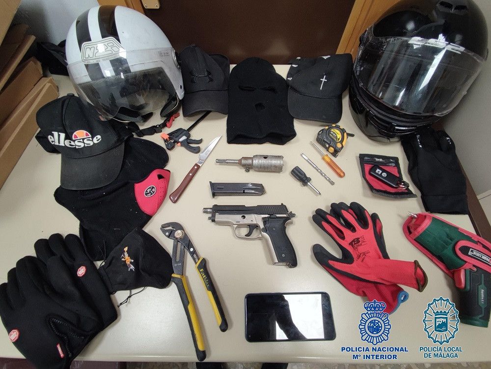 Desarticulado un  grupo criminal de origen británico dedicado al tráfico internacional de drogas asentado en Málaga