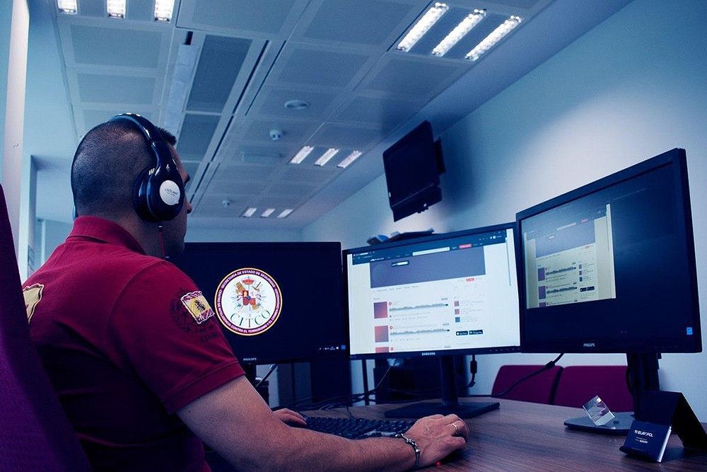 España y Europol lideran la retirada de más de 2.000 contenidos terroristas de TikTok