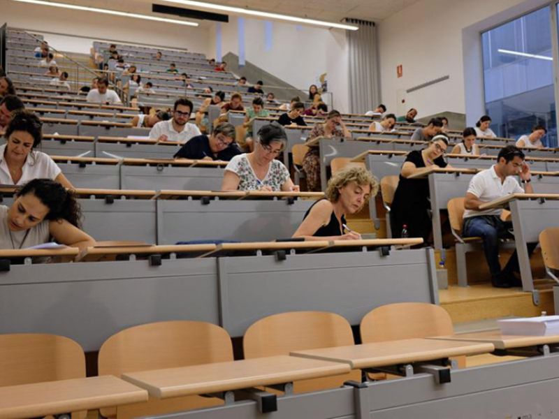 Un total de 13.028 aspirantes aprueban la primera prueba de las oposiciones a Secundaria, FP y Régimen Especial