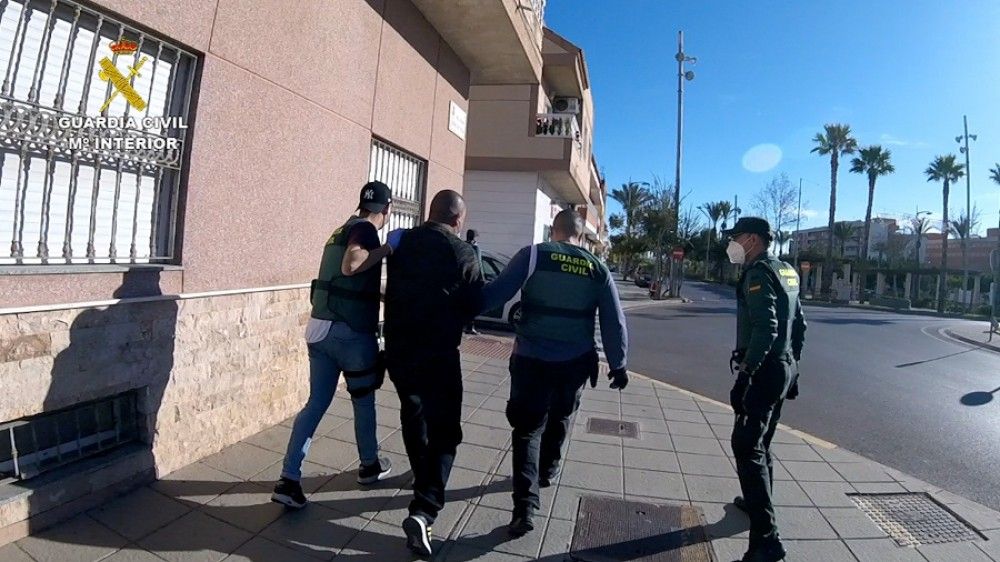 Desarticulada una red que tramitaba permisos de residencia y rentas a falsas víctimas de violencia de género en Almería