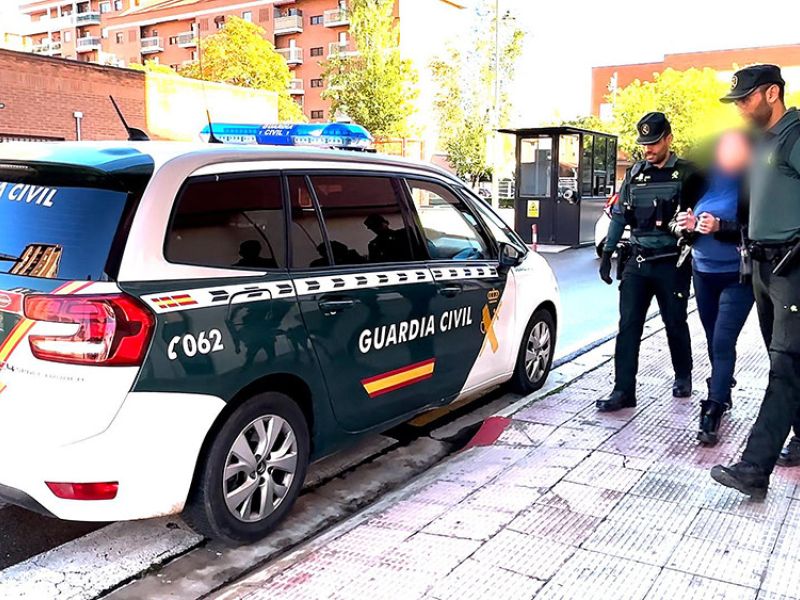 Detenida por abandonar a su hijo menor de edad en su casa en La Rioja