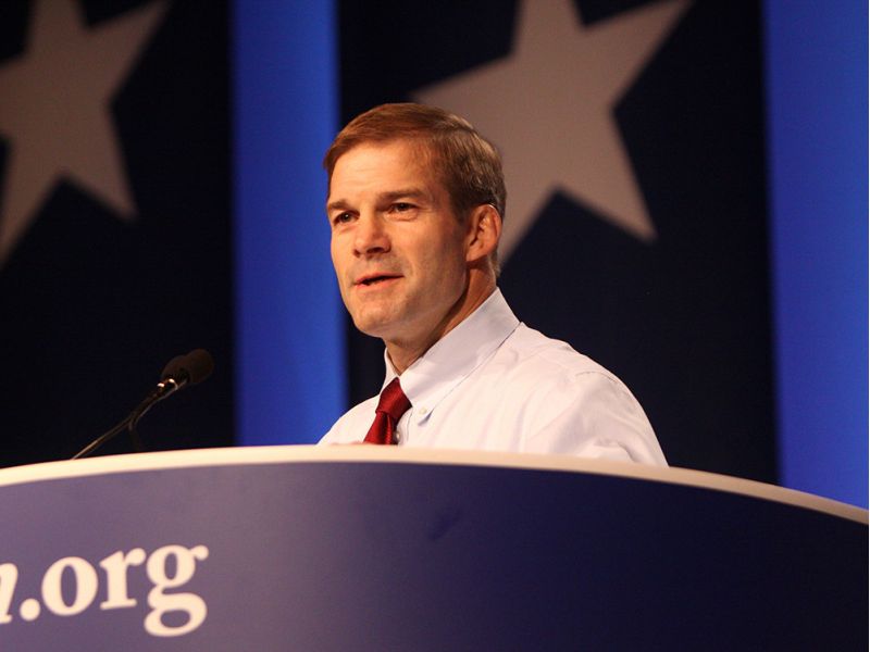El representante republicano Jim Jordan se suma a la carrera por la Presidencia de la Cámara tras la destitución de McCarthy