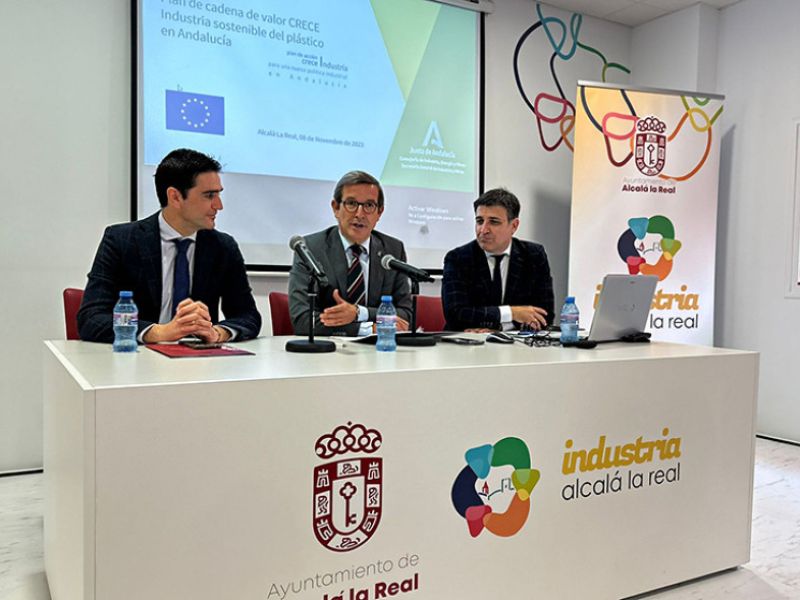 La Junta pone en marcha medidas para potenciar la industria sostenible del plástico en Andalucía