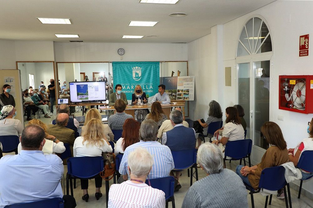 El Ayuntamiento asegura que construirá en Las Chapas “equipamientos indispensables” como el nuevo centro de salud y la piscina cubierta