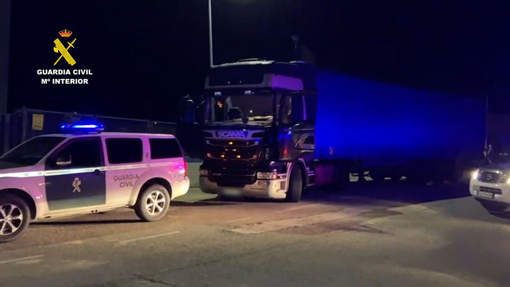 Incautada media tonelada de hachís oculta en un camión que circulaba por la provincia de Guadalajara