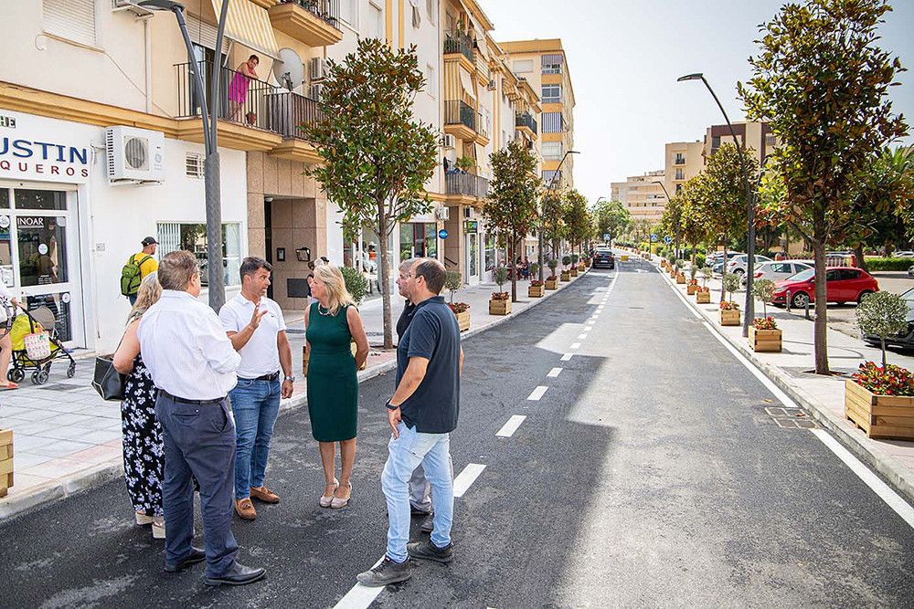El Ayuntamiento termina la remodelación de la avenida del Trapiche con la apertura al tráfico rodado del tramo en el que se ha acometido la última fase
