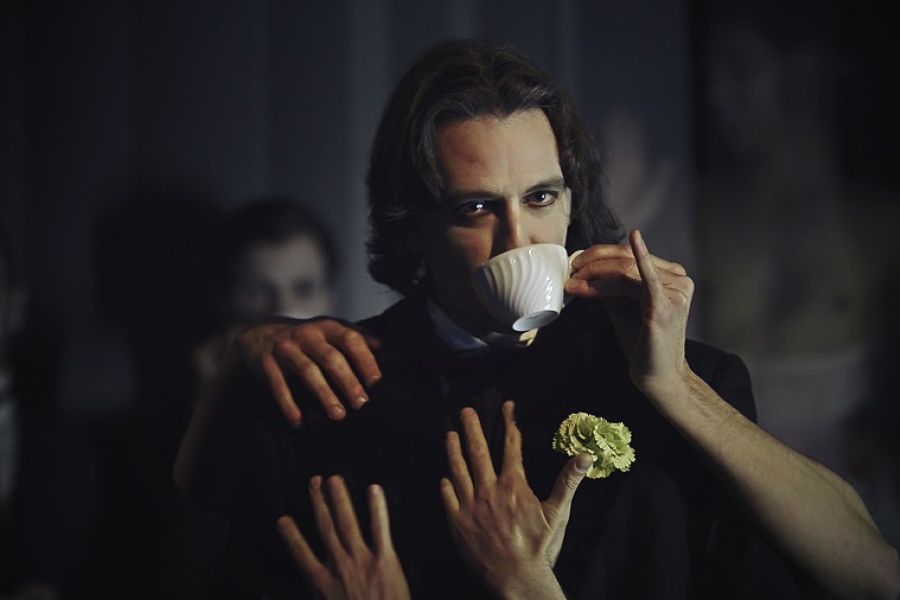 La compañía madrileña TeatroLab trae al MVA su obra Gross Indecency (Los tres juicios a Oscar Wilde)