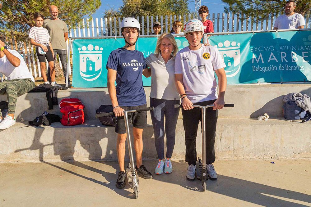 La alcaldesa respalda el tercer Campeonato de España de Scooter, que ha reunido a los mejores patinadores nacionales en el skate park de Bello Horizonte