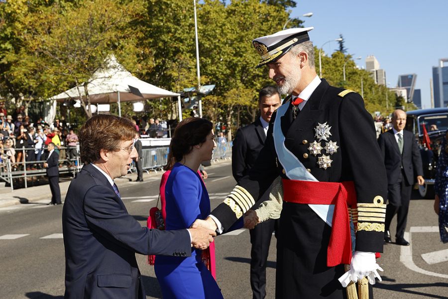 Los reyes han presidido el desfile por el Día de la Fiesta Nacional