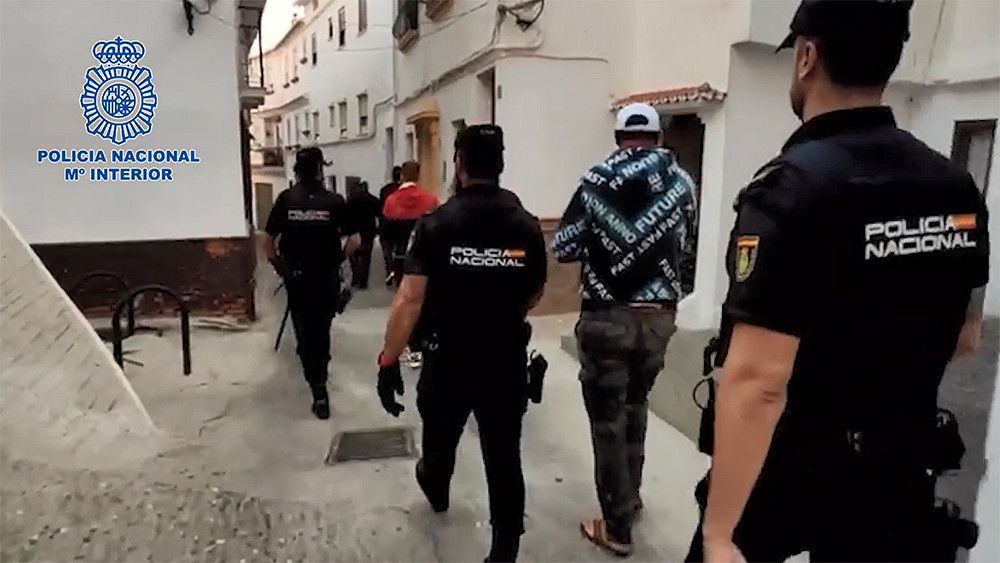 La Policía Nacional detiene en Málaga a 43 personas y desmantela un grupo criminal dedicado a la explotación laboral de migrantes