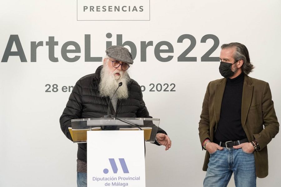 La Diputación acoge `Presencias 53´, una exposición colectiva en la que participan medio centenar de artistas malagueños