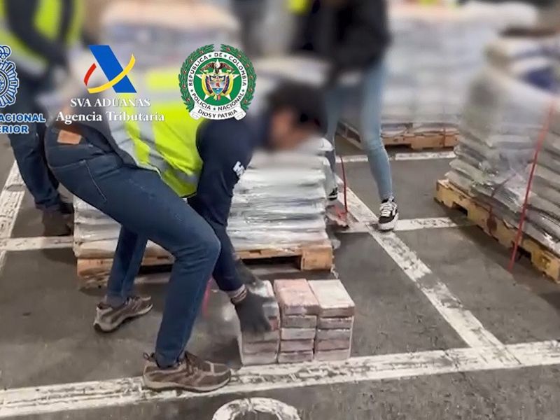 Intervenidos más de 1.200 kilos de cocaína ocultos en tres contendores marítimos procedentes de Sudamérica