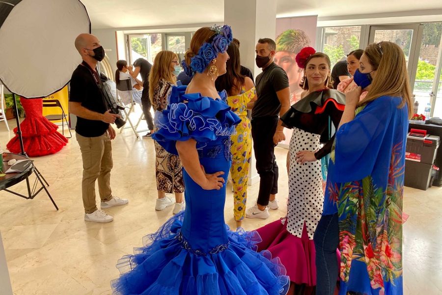 Preparativos de la exposición ‘Héroes con volantes’ de moda flamenca impulsada por Málaga de Moda