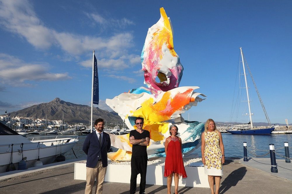Inaugurada en Puerto Banús la exposición al aire libre My Secret Garden’ del escultor belga Arne Quinze