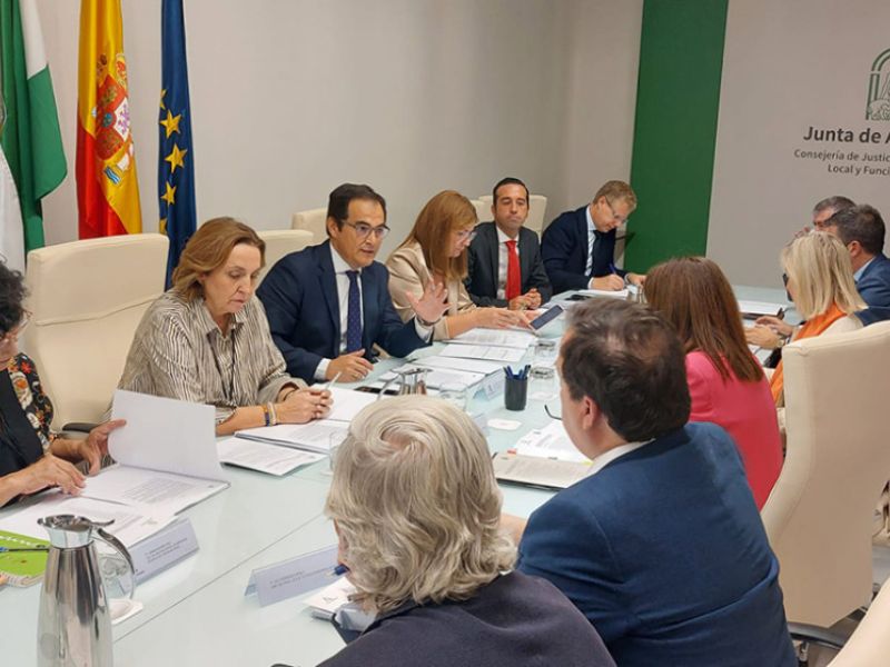 Almería, Granada, Huelva y Málaga estrenan el nuevo modelo de Oficina Fiscal