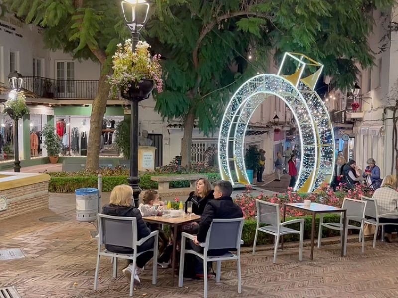 Los comerciantes del Casco Antiguo califican como "mala" la campaña de Navidad