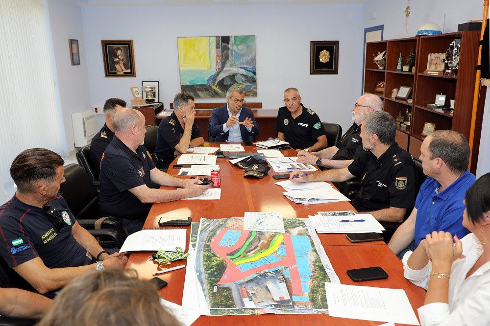 El Ayuntamiento desplegará más de 300 efectivos de distintos cuerpos, entre ellos 230 policías locales de refuerzo, y cámaras de videovigilancia durante la Feria de Marbella