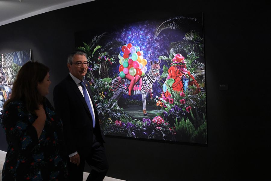 La Diputación de Málaga reúne a 36 artistas contemporáneos en Ozangé, la primera Bienal de Fotografía Africana en España