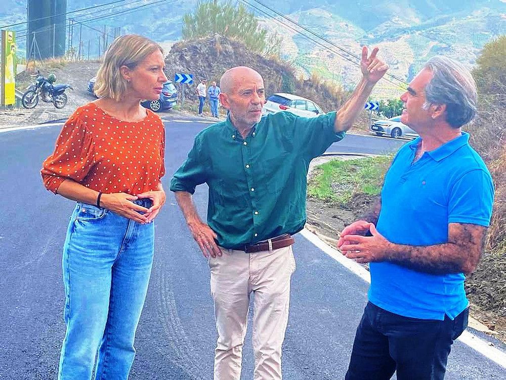 Concluyen las obras de mejora de la carretera que une Benamargosa y Cútar con una inversión de la Diputación de 584.000 euros