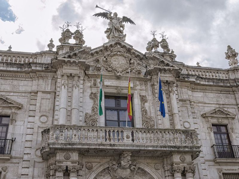 Las universidades públicas andaluzas ofertarán el próximo curso 1.500 títulos de grado y másteres para 73.458 alumnos