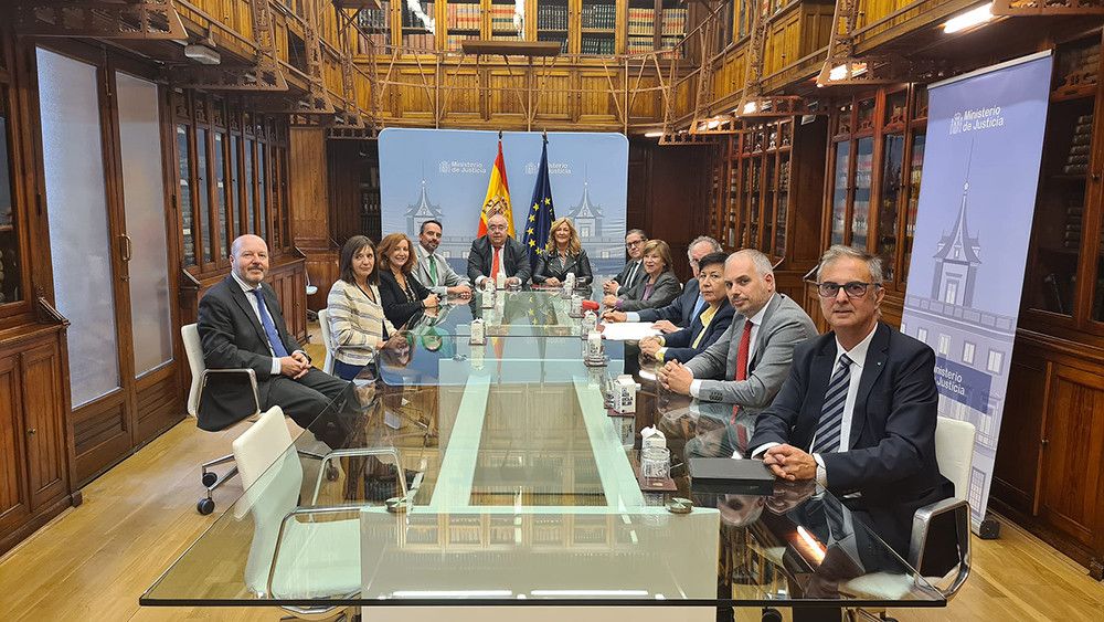 Justicia firma el acuerdo que incluye la subida salarial para jueces y fiscales