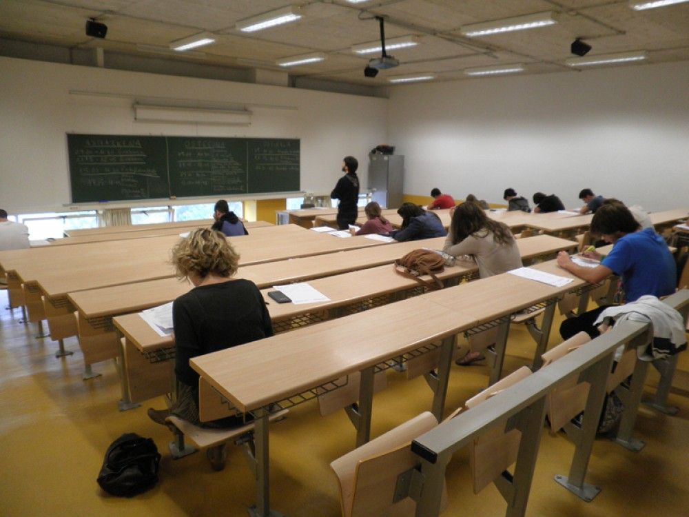 Unas 3.400 personas se han inscrito en Málaga para las pruebas de obtención de los títulos de Bachiller y de Graduado en ESO