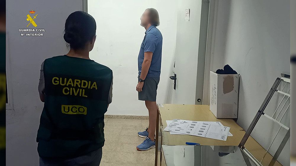 Detenidos en Estepona dos huidos de la justicia británica y holandesa