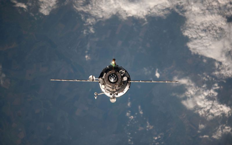 El carguero espacial ruso Progress MS-25 se acopla a la Estación Espacial Internacional