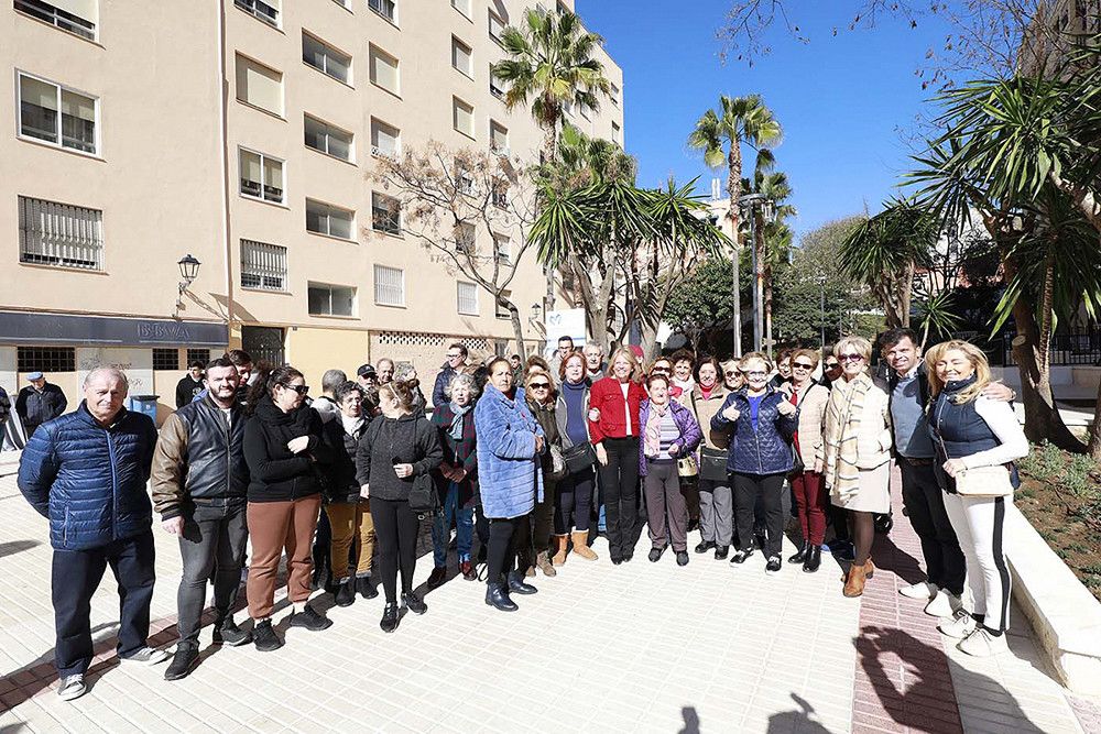 El Ayuntamiento culmina la remodelación del residencial Huerto del Cura, que estrena aparcamientos, acerado, iluminación y rampas peatonales