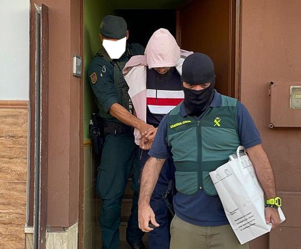 La Guardia Civil detiene en Huelva a una persona acusada de difundir propaganda de DAESH