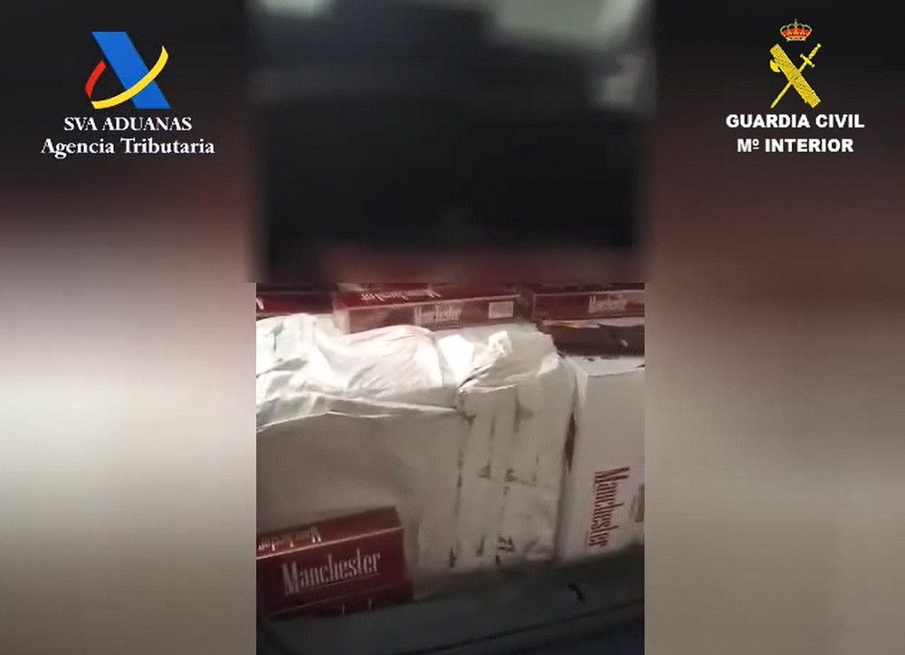 Aprehendidas más de 12.000 cajetillas de cigarrillos de contrabando en la localidad malagueña de Torre del Mar