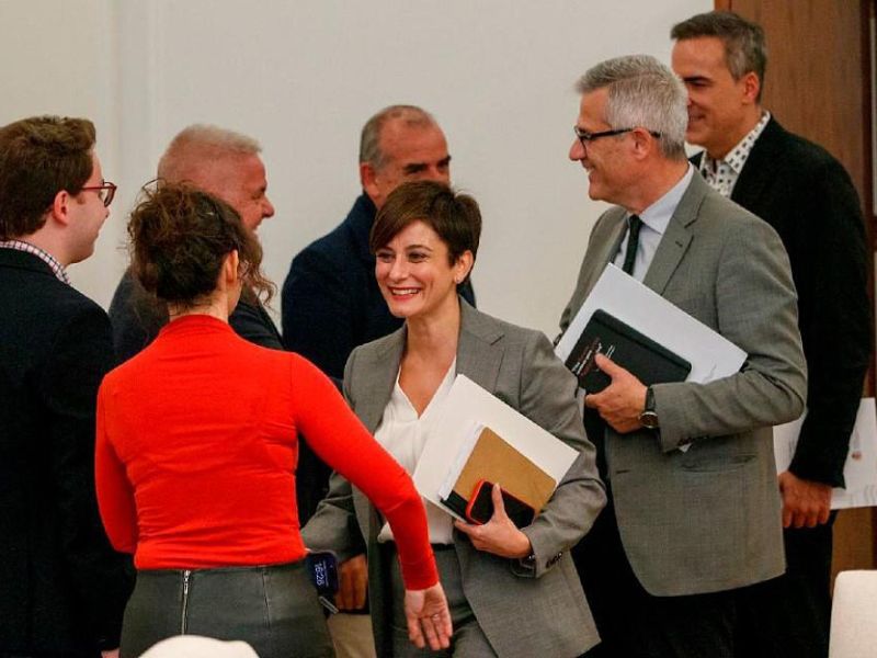 Isabel Rodríguez se estrena como ministra de Vivienda reuniéndose con la Plataforma del Tercer Sector
