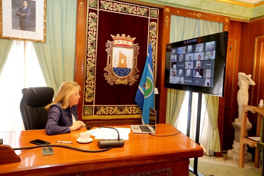 El Ayuntamiento traslada a los empresarios de playa su compromiso para tratar este sector como prioritario ante la futura desescalada