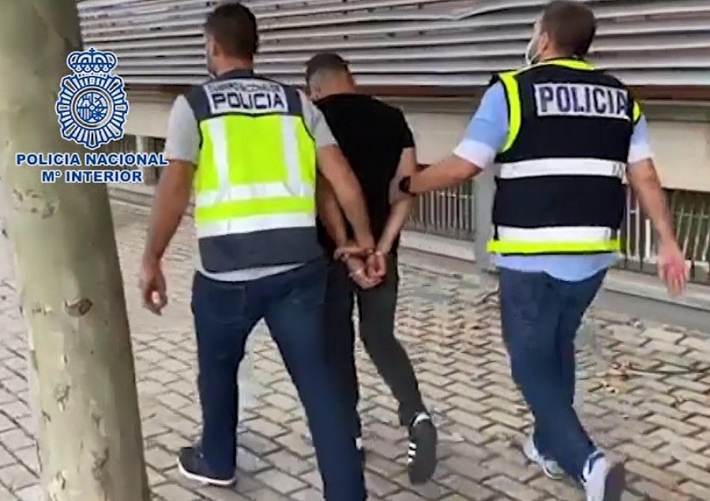 La Policía Nacional detiene en Madrid a un fugitivo buscado por Venezuela para su extradición por un doble homicidio