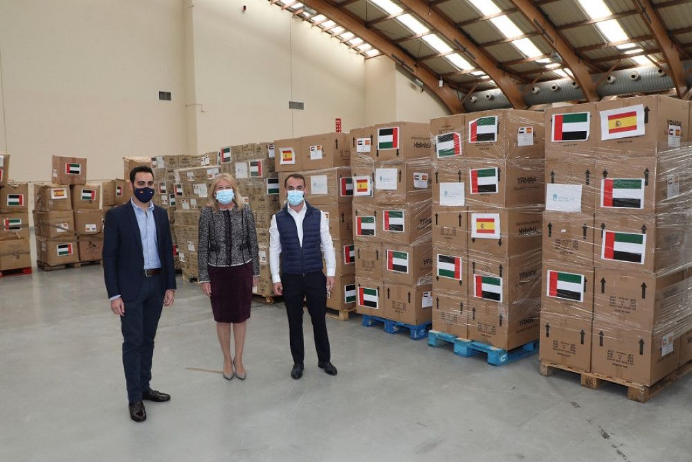 Emiratos Árabes Unidos realiza una nueva donación a la ciudad de 12.500 kilos de material sanitario