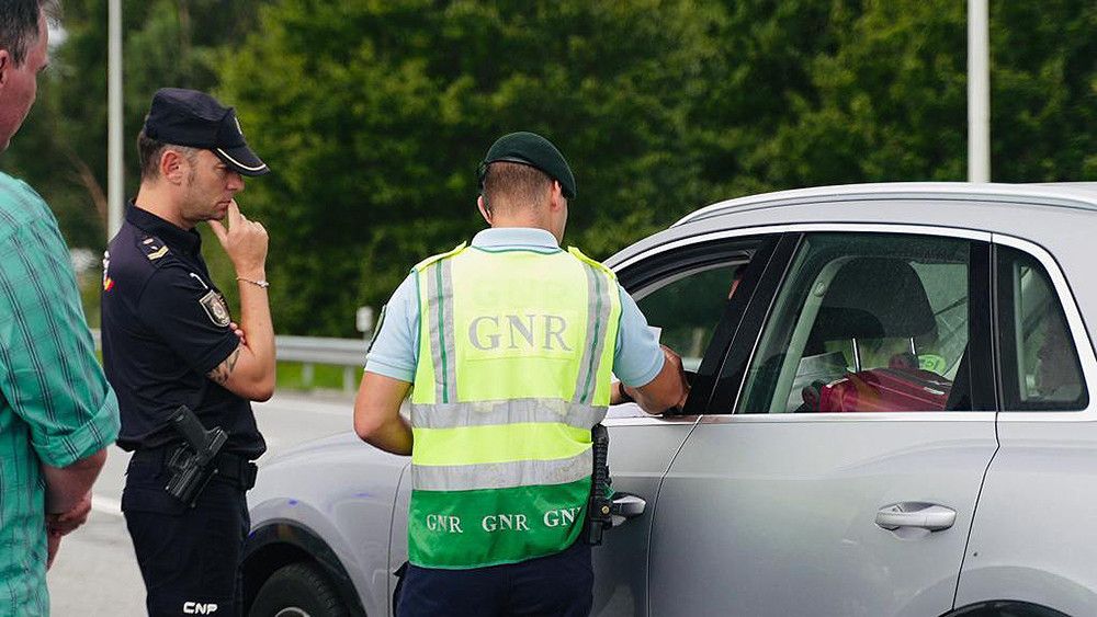 La Policía Nacional recibe a una delegación de 19 especialistas en fronteras para mostrar prácticas de cooperación policial