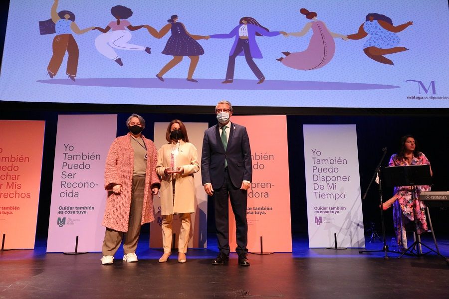 La Diputación premia en la gala Reconocidas 2021 a veinte mujeres y entidades que impulsan la igualdad de género en la provincia