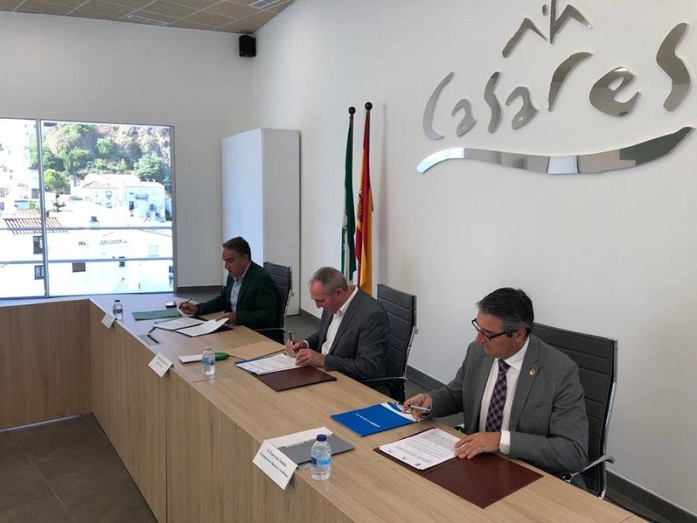 La Diputación, la Junta y el Ayuntamiento de Casares sellan un acuerdo para adecuar como museo la casa natal de Blas Infante
