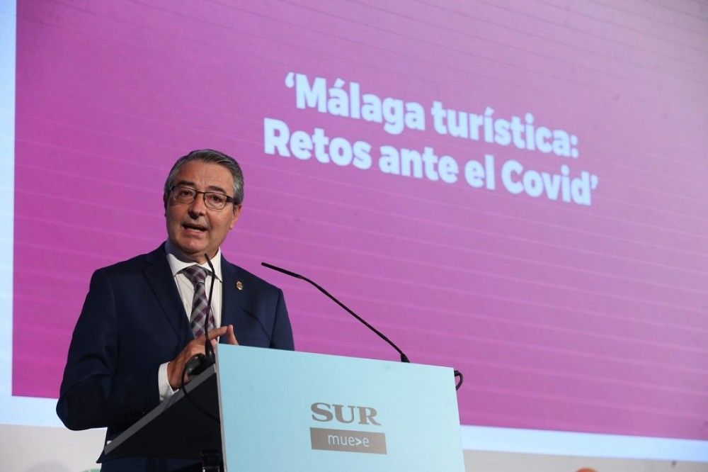 El presidente de la Diputación exige al Gobierno soluciones urgentes para la supervivencia del sector turístico de la provincia de Málaga