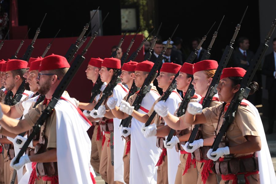 Los reyes, acompañados de la princesa de Asturias, presiden los actos por el Día de la Fiesta Nacional