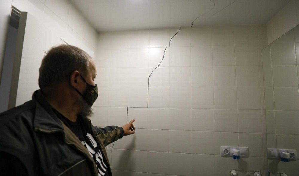 Atendida una decena de incidencias por grietas y desprendimientos a causa de los terremotos de Granada