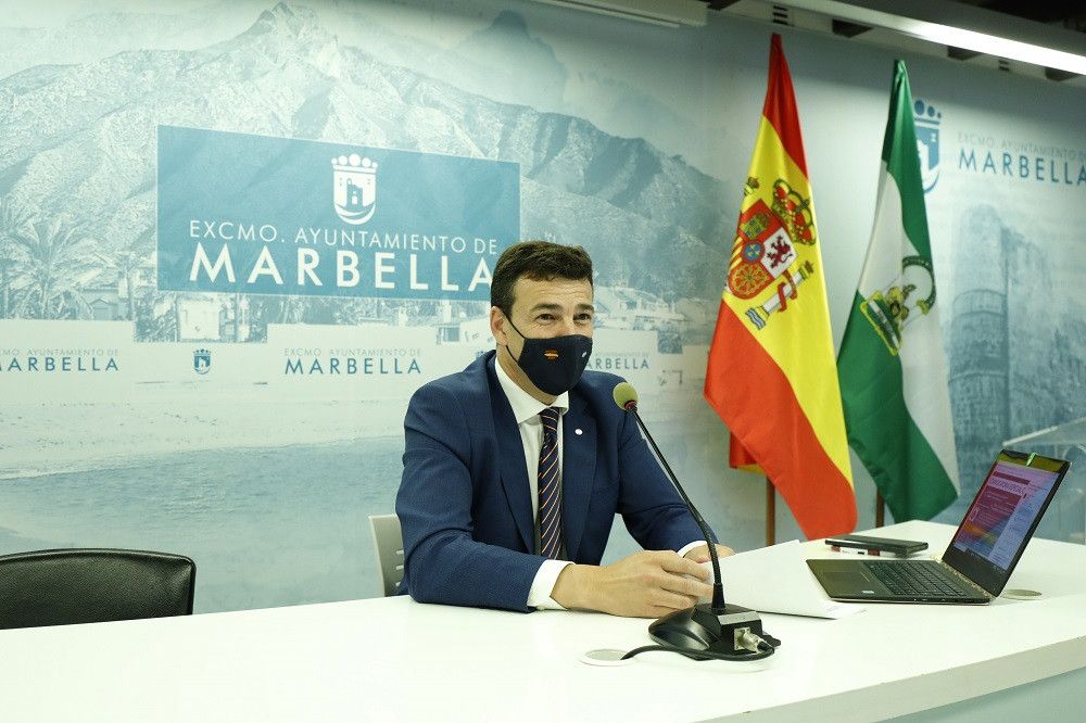 El Ayuntamiento convoca dos cursos gratuitos online para formar a 200 desempleados de la ciudad en materia COVID-19 dentro de los sectores del Turismo y Hostelería y del Comercio