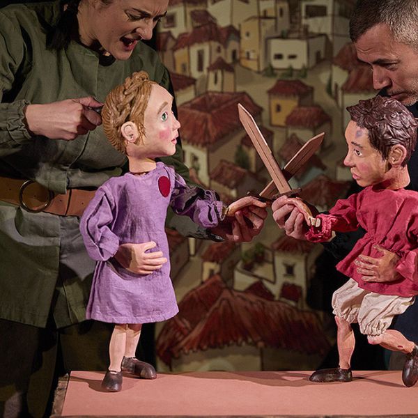 El Teatro Cánovas recibe El cielo de Sefarad’, una historia llena de humor y ternura con los inconfundibles títeres de Claroscuro Teatro
